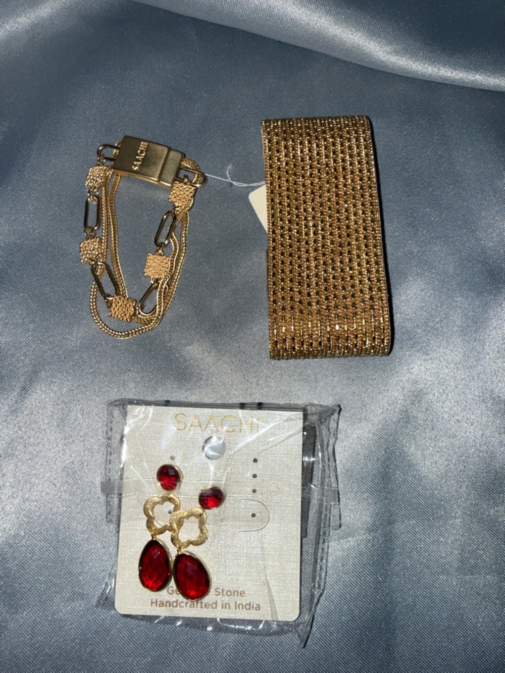 SAACHI Gold Mesh Bracelet and Red Drop Earrings Set
